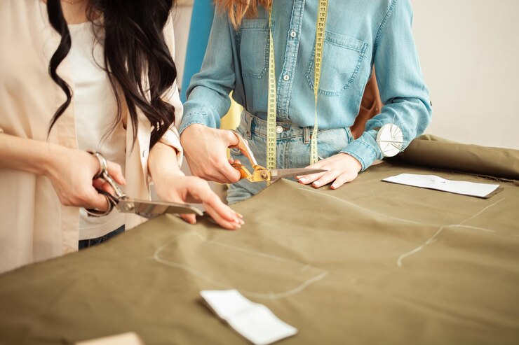 nahttypen: Choosing the Right Stitch Type for Every Fabric